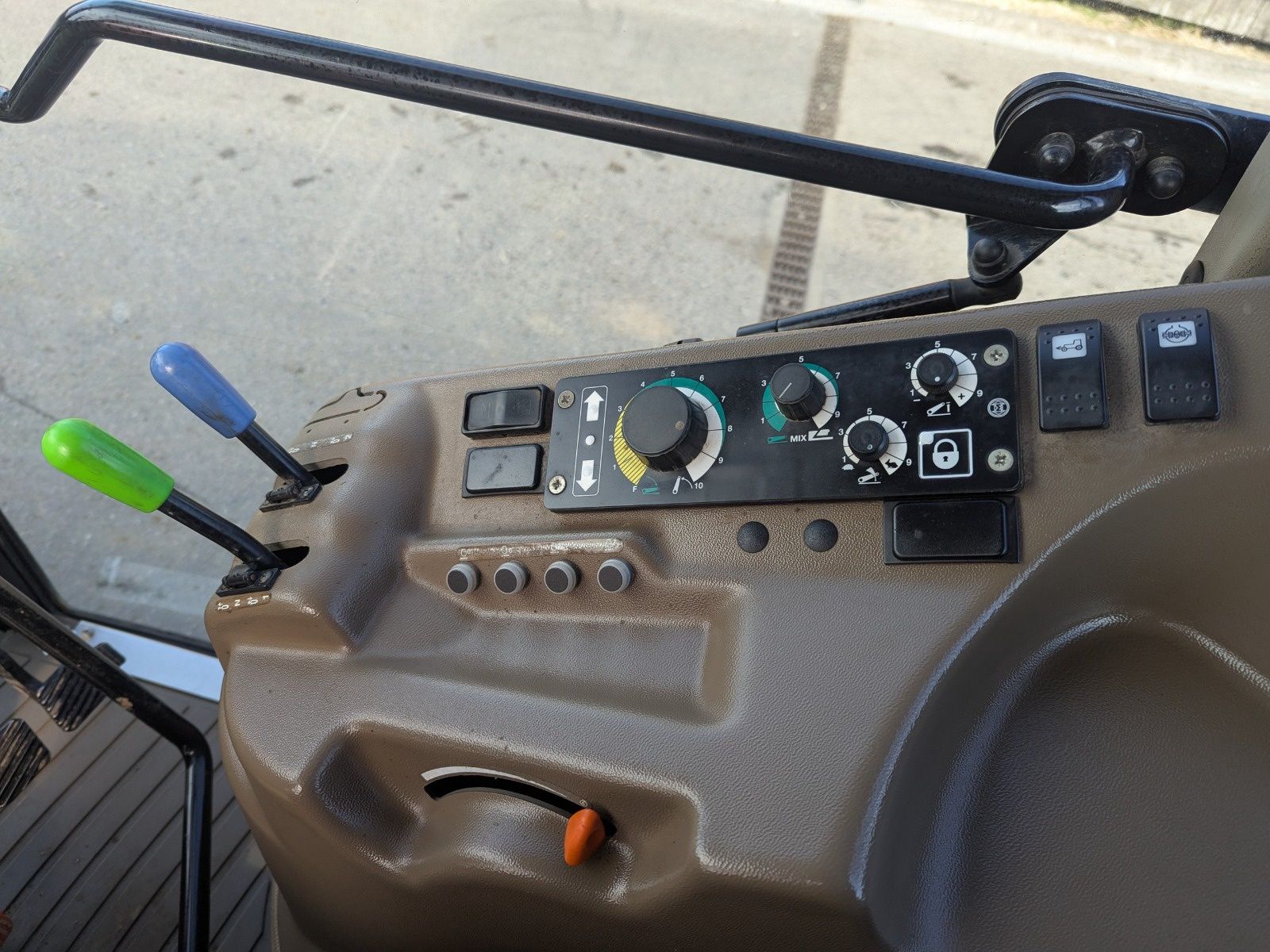 Tractor John Deere 5075GN