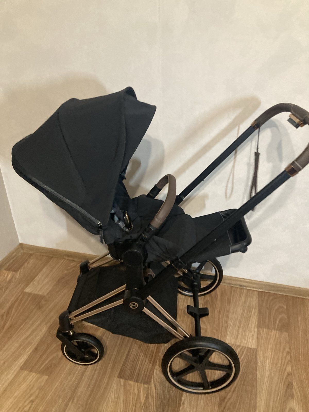 Cybex priam lux Black 2в1 Шассі Rose Gold Сайбекс