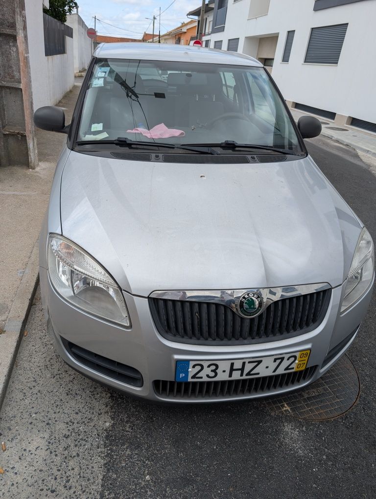 Skoda Fabia 2009 – 49.000 km – Excelente estado