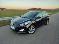 Hyundai I30**1,6CRDI**Ledy**Klima**Parki**Grzana kierownica**
