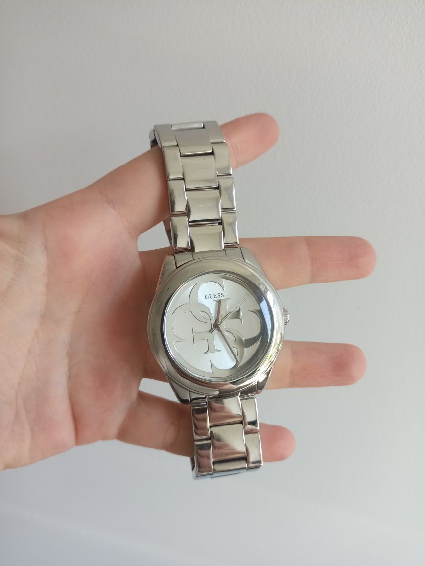 Zegarek Guess W1082L1 G Twist  Srebrny