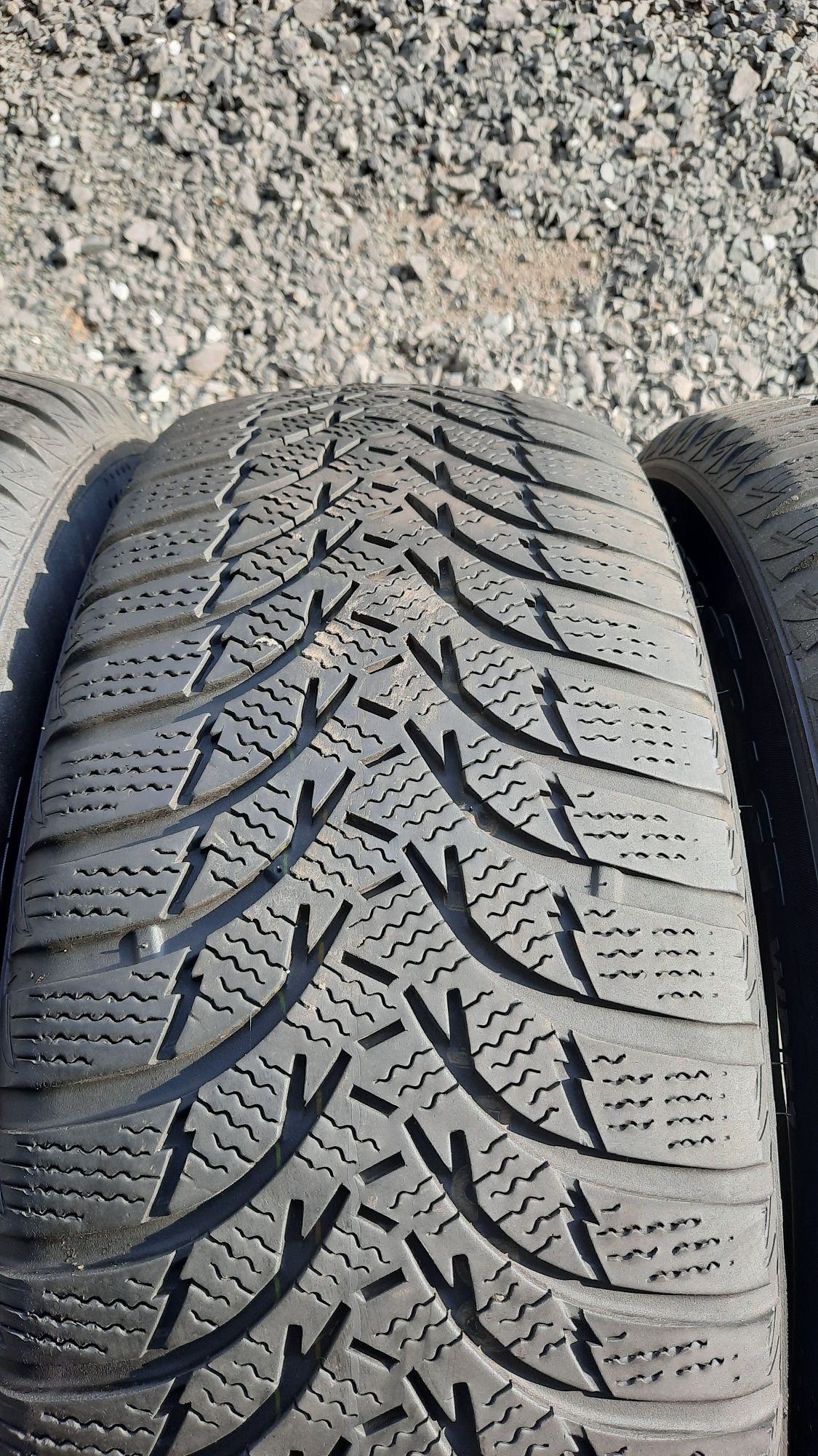 Kumho 225/60 R17 WinterCraft 6.5 mm 2022