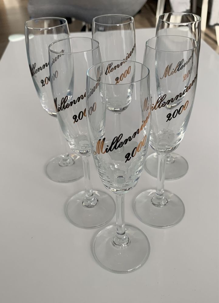 Kieliszki szampanówki 2000 Milenium komplet