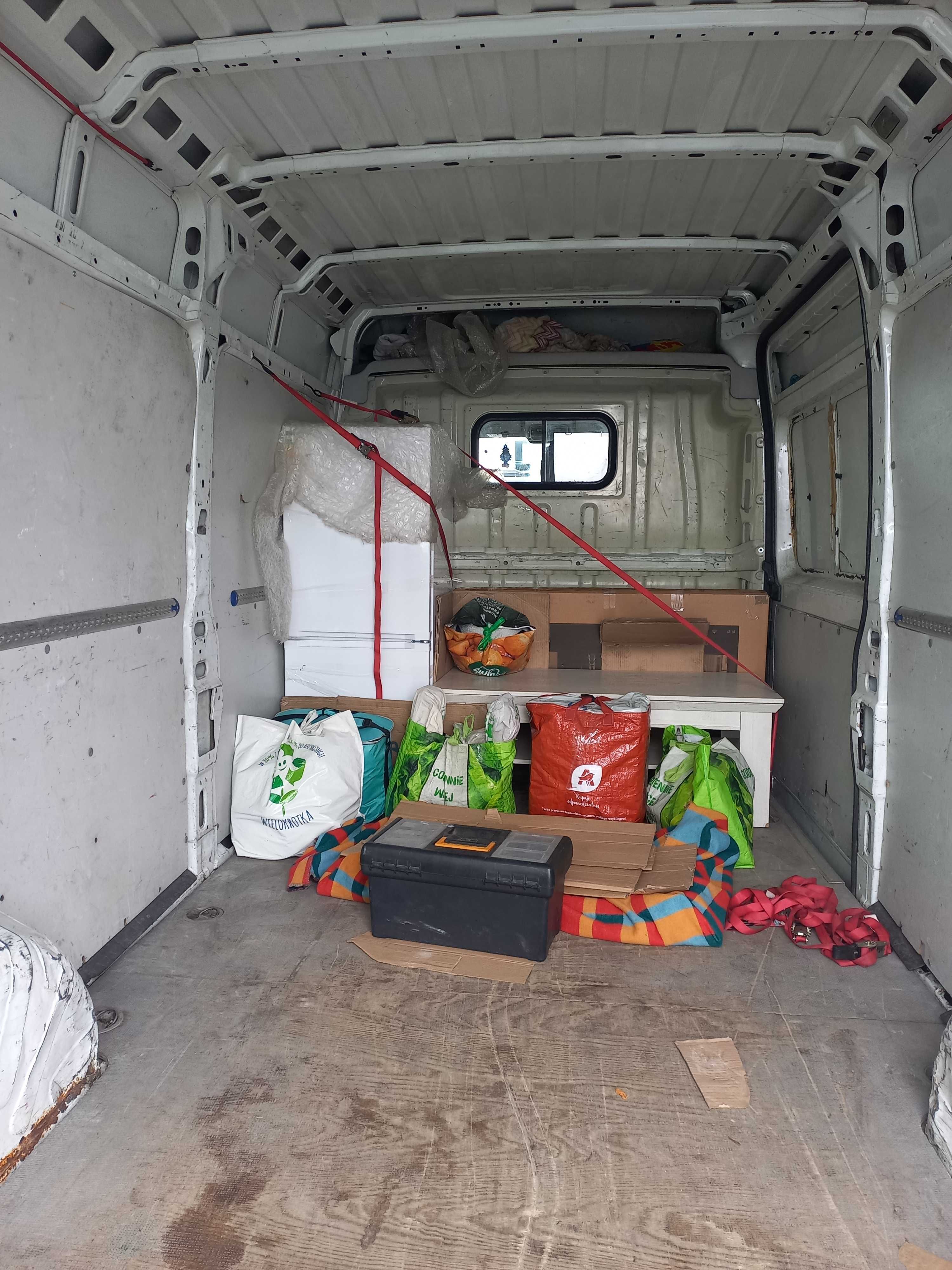 Tani Transport - Przeprowadzki - Przewóz rzeczy, mebli - Bus