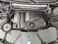 Części uszkodzone bmw 3 series e46 1,8