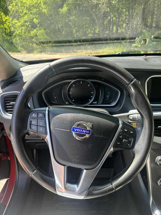 Volvo V40 D4 2.0 TDI 190KM | 2014