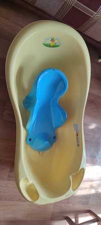 Ванная с подставкой для новорожденных