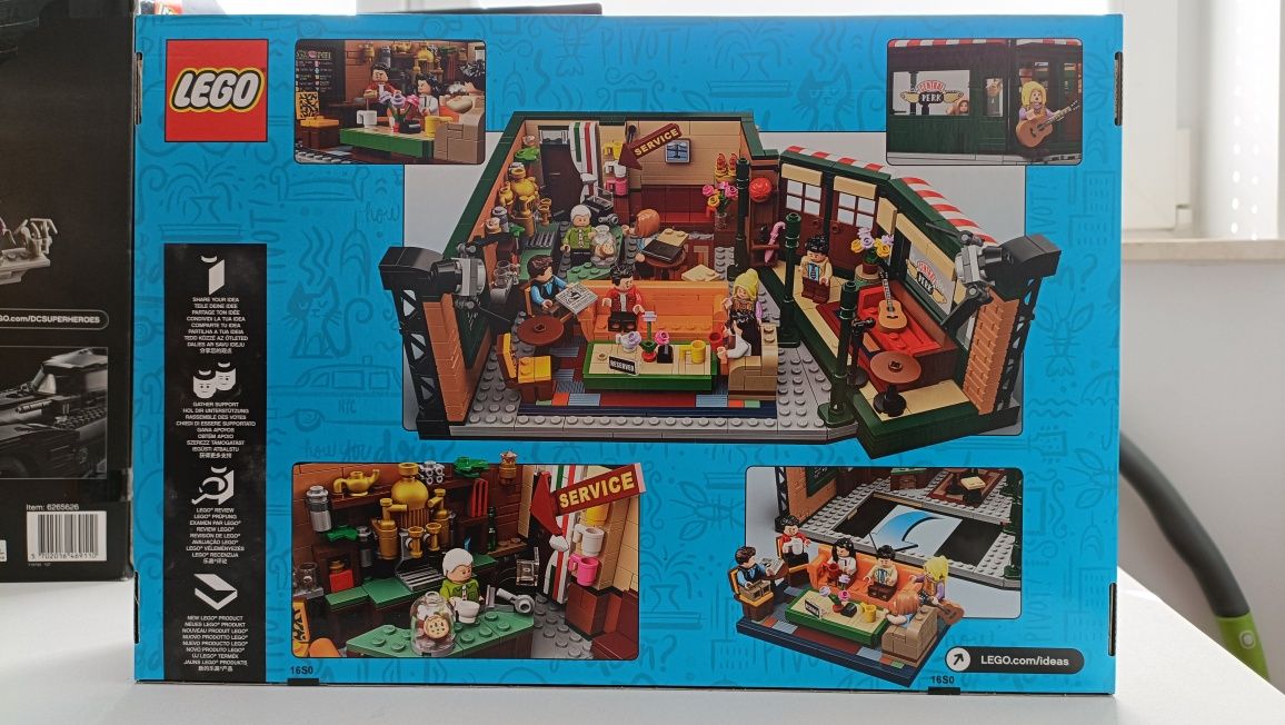 LEGO ideas Friends 21319