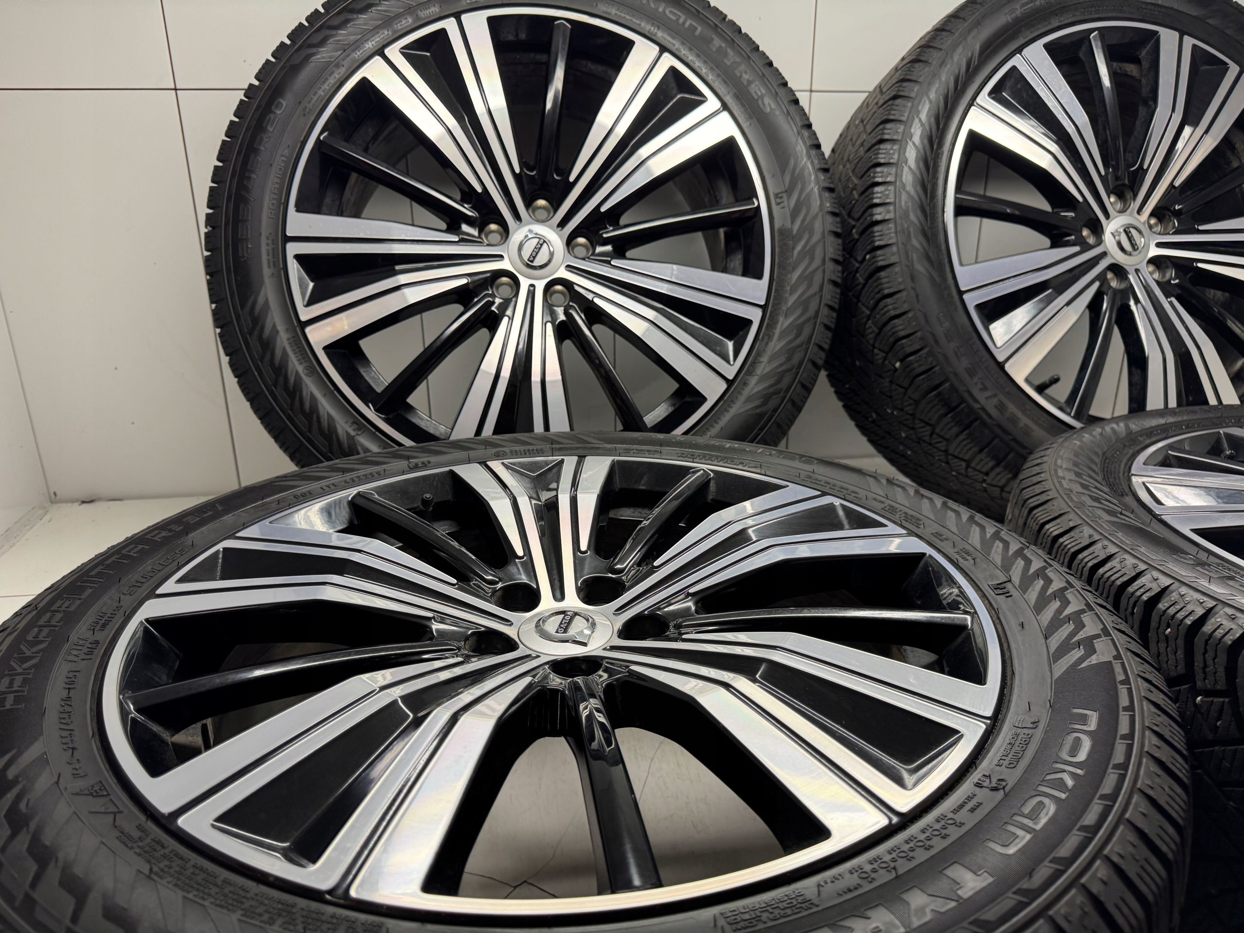 Kola Felgi 20 Volvo XC90 XC60 V90 r Design Oem Idealne