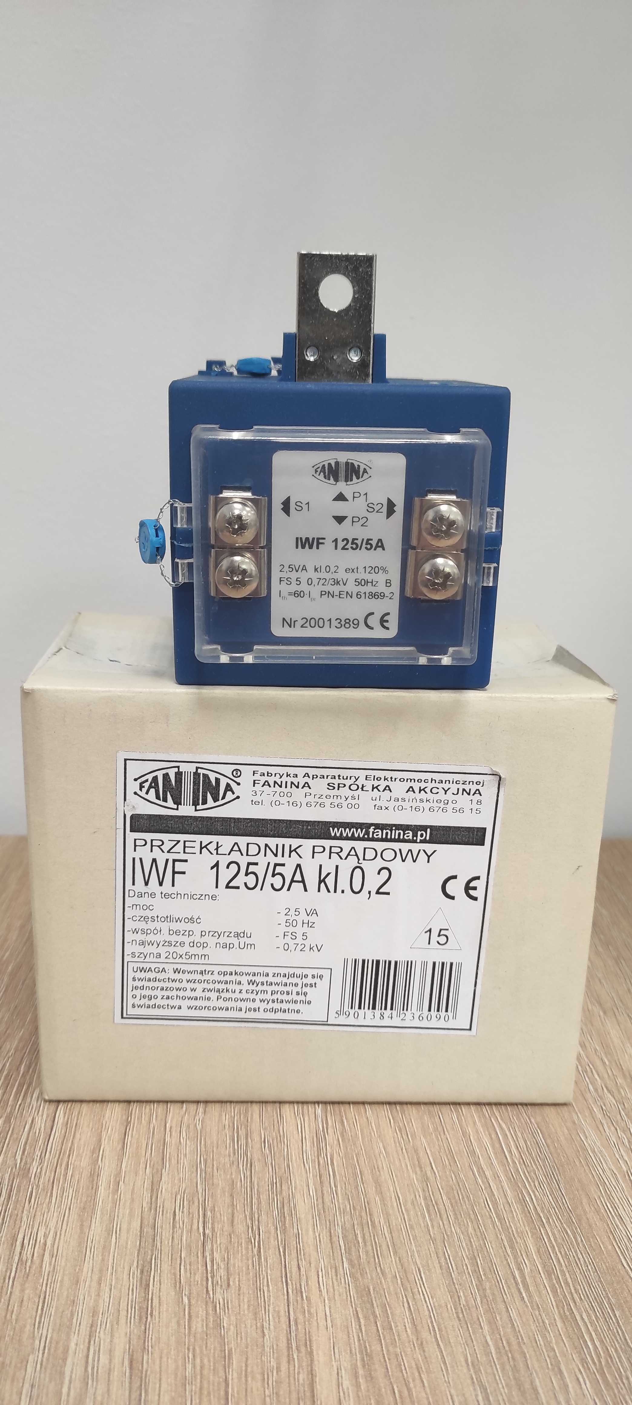 Przekładnik prądowy IWF 125/5A kl 0,2 z szyną 20x5