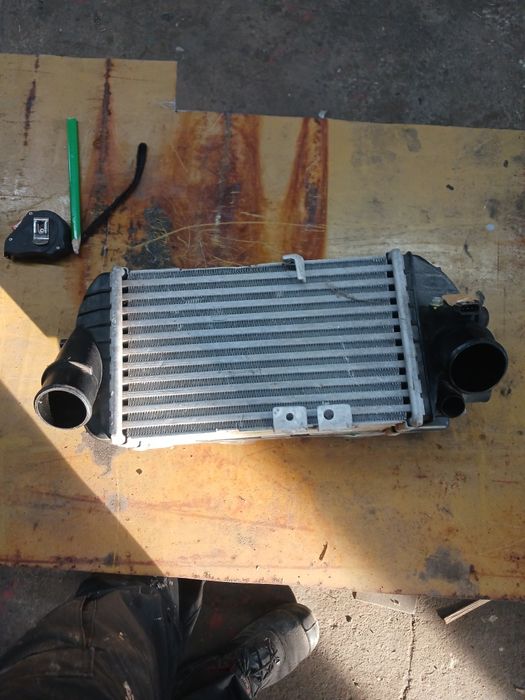 Інтеркулер Hyundai I 20 1.0