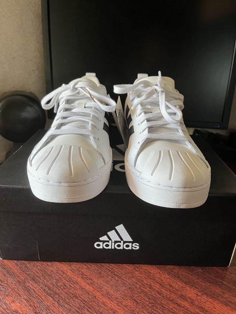 Нові кеди Adidas чоловічі