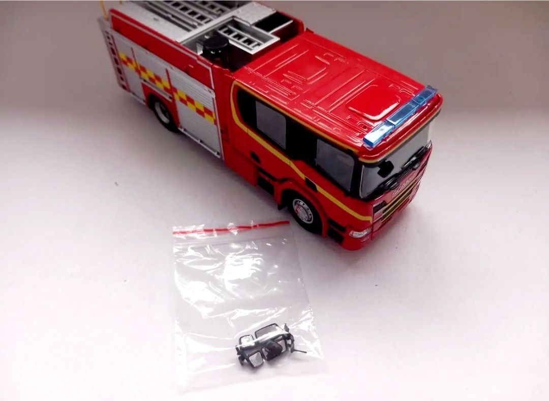 Tekno 1:50 Scania P360 Nowa Eligor Otto IXO