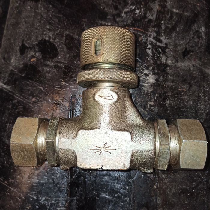 КЛАПАНА ( ORSTA )  20-2-01 ( TGL 26243 / 30 RV )