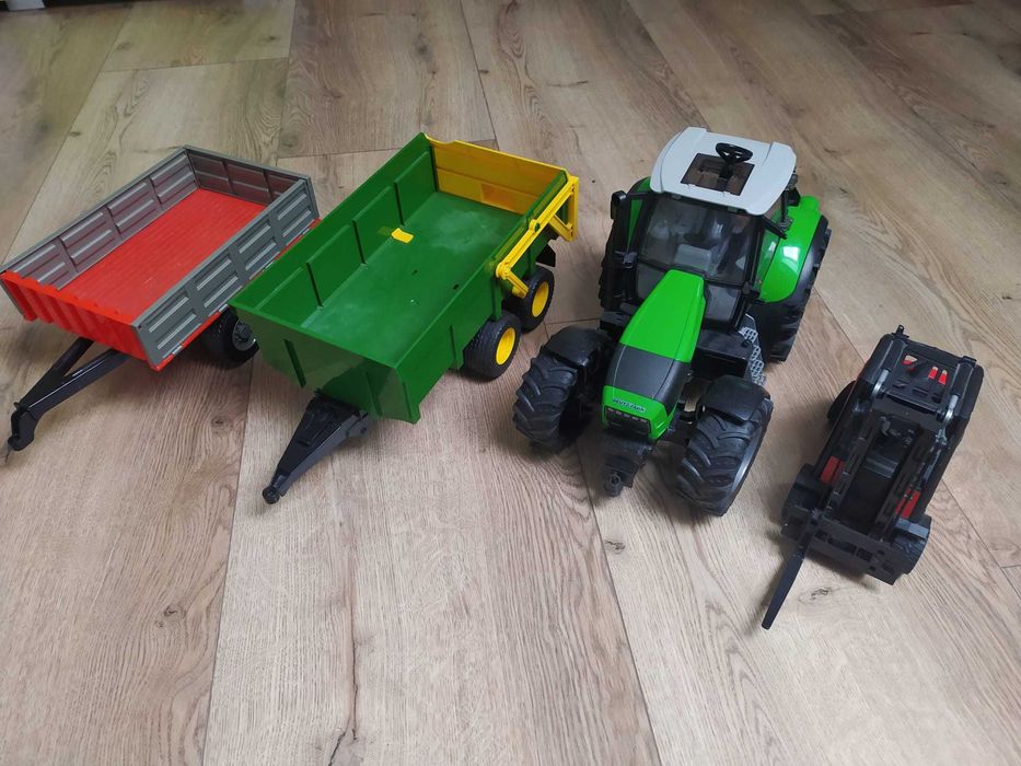 Zabawki, traktor, przyczepa, widlak Bruder
