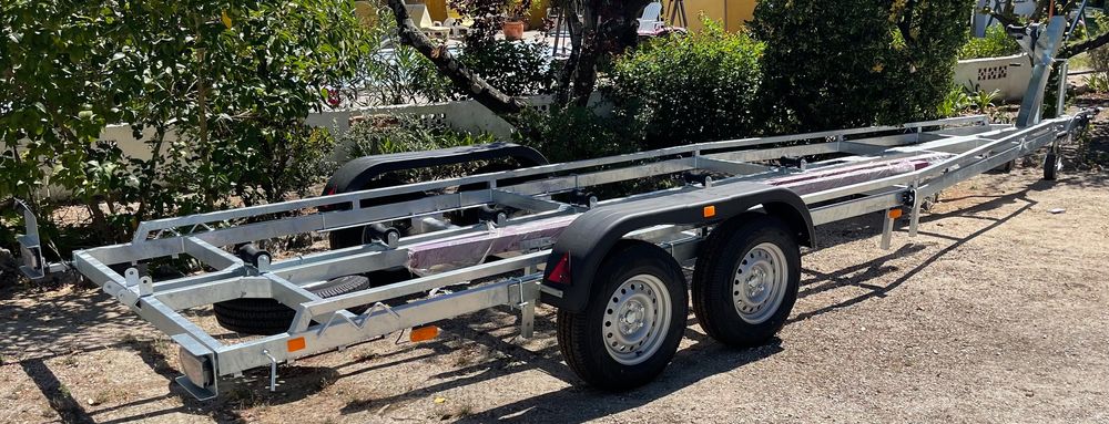 Atrelados barco com travão de inércia novos