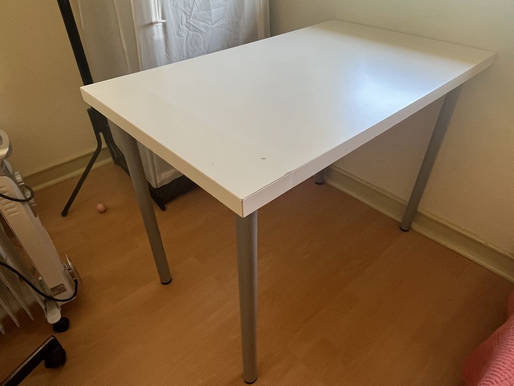 Mesa / secretária branca Ikea Linnmon/Adils usada