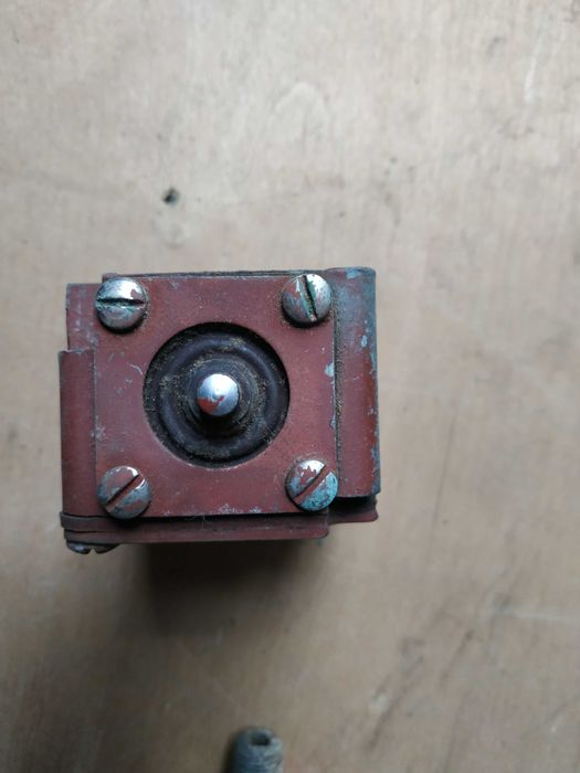 Розетка трифазна 10А 380 В ИЭ9901А-1 380В 10А концевик впк СРСР