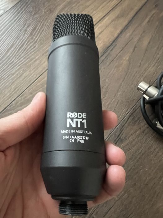 Студийный микрофон Rode NT1 KIT