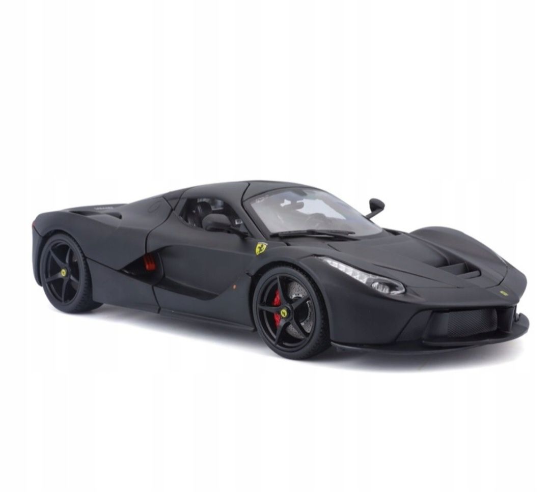 Model Bburago LaFerrari czarne, seria Signature, skala 1:18