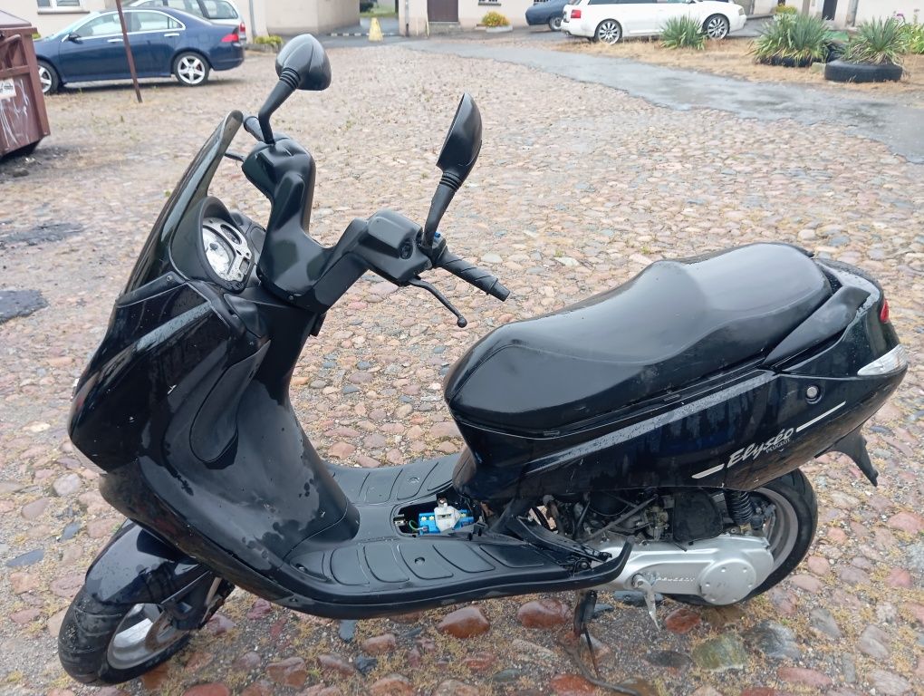 Peugeot Elyseo śilnik plastyki lampy lampy wał kartery cylinder