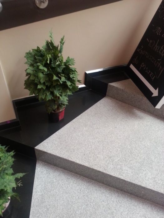 Stopnie Granitowe Schody Szary Granit 150x33x2cm Płomień jak Strzegom