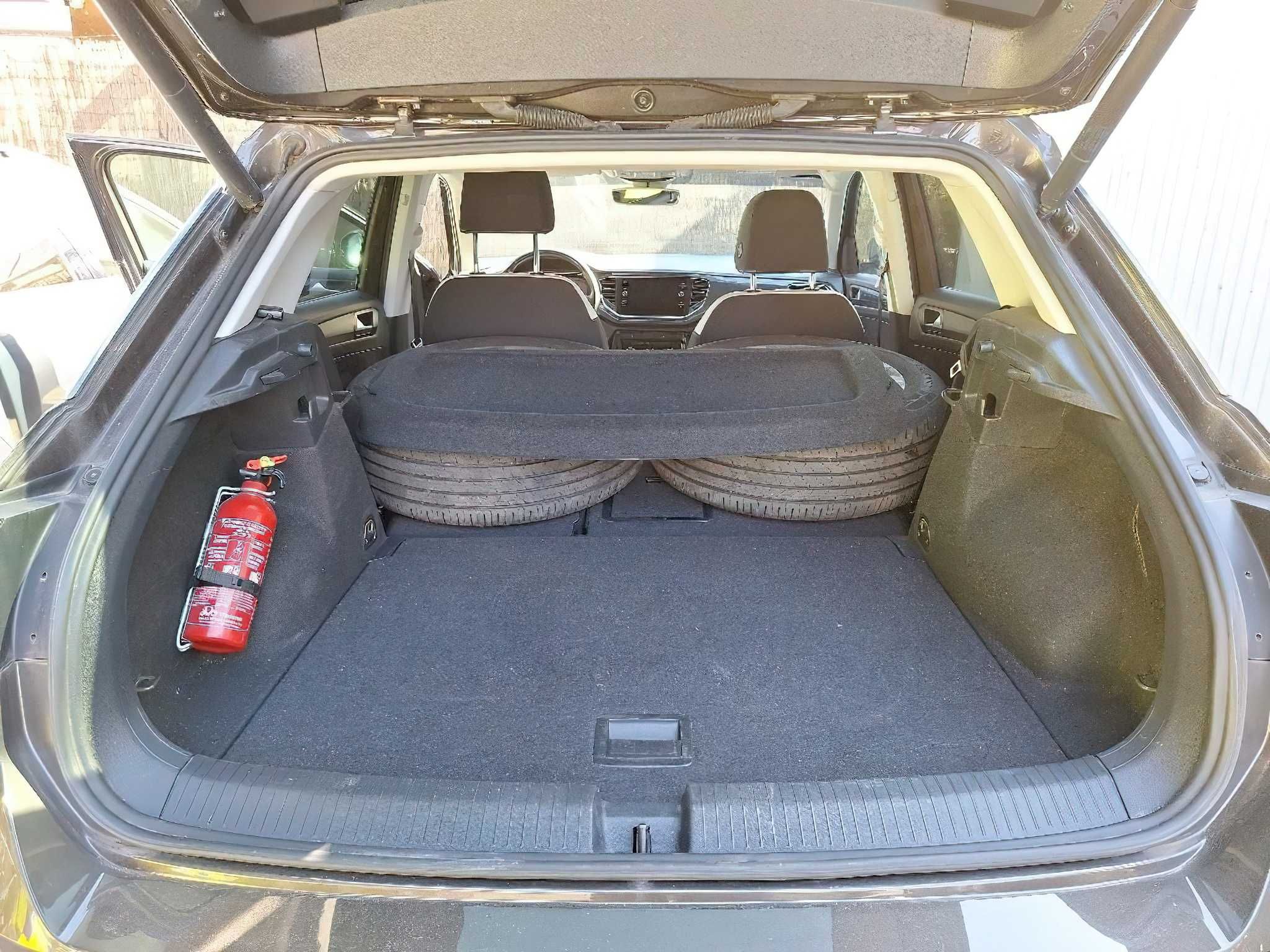 Volkswagen T-Roc 2019