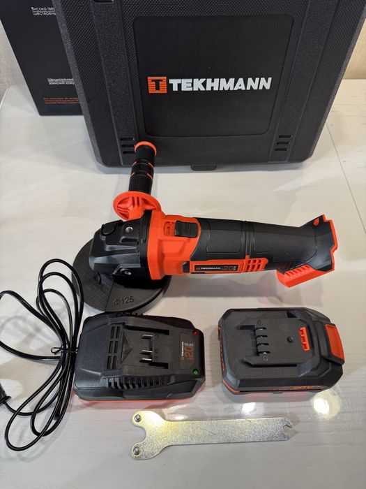 Шлифмашина угловая аккумуляторная Tekhmann TAG-125/i20 kit