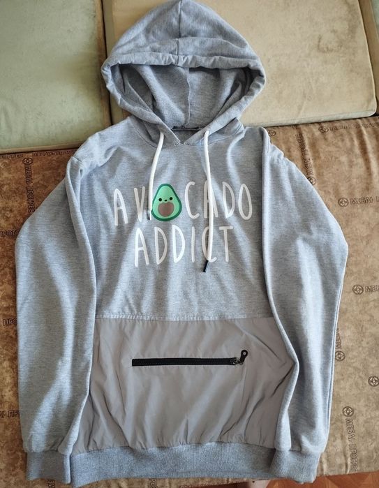 Худи.  На девочку. Б/у в отличном состоянии.