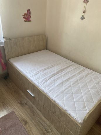 Łóżko robione na wymiar 160x90cm