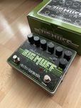 Гітарна педаль Electro Harmonix Deluxe Bass Big Muff Pi
