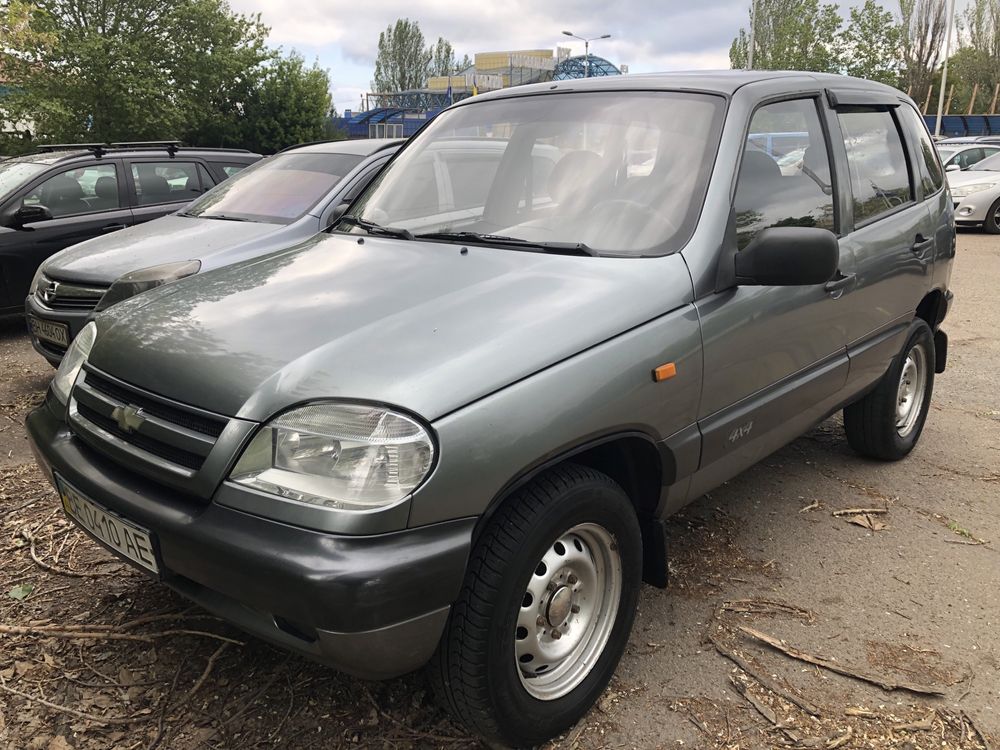 Chevrolet Niva 1.7 газ/бензин