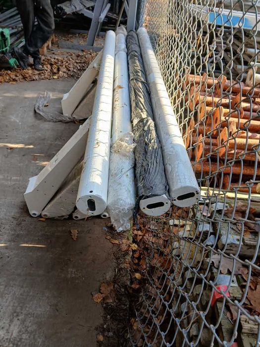 Zderzaki do naczepy Kronr