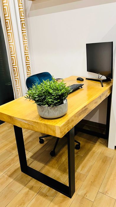 Biurko dębowe robione na zamówienie 2 sztuki Odbiór tylko do 26.11.25