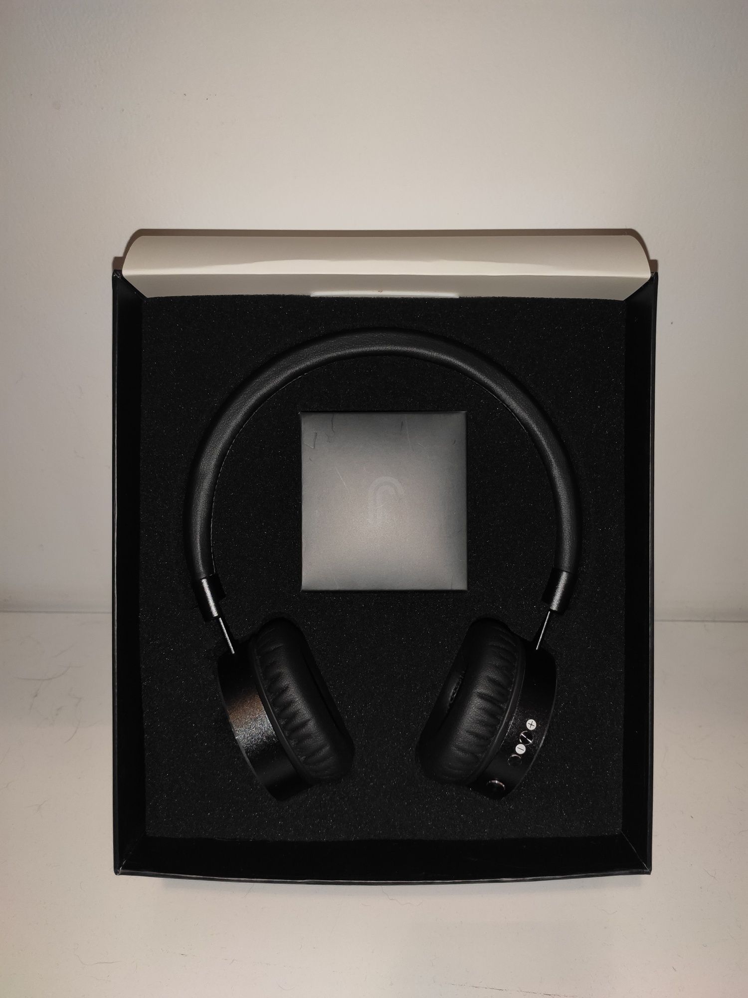 Fanstereo Studio 43 wireless headphone