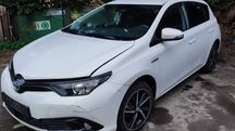 Toyota Auris E18 040 biały ćwiartka przód tył pas tylny części E16