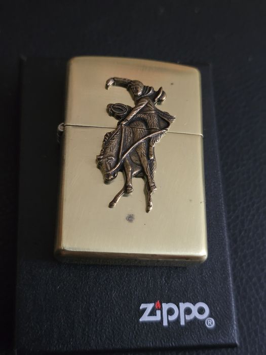 Zippo original Bronco da Marlboro