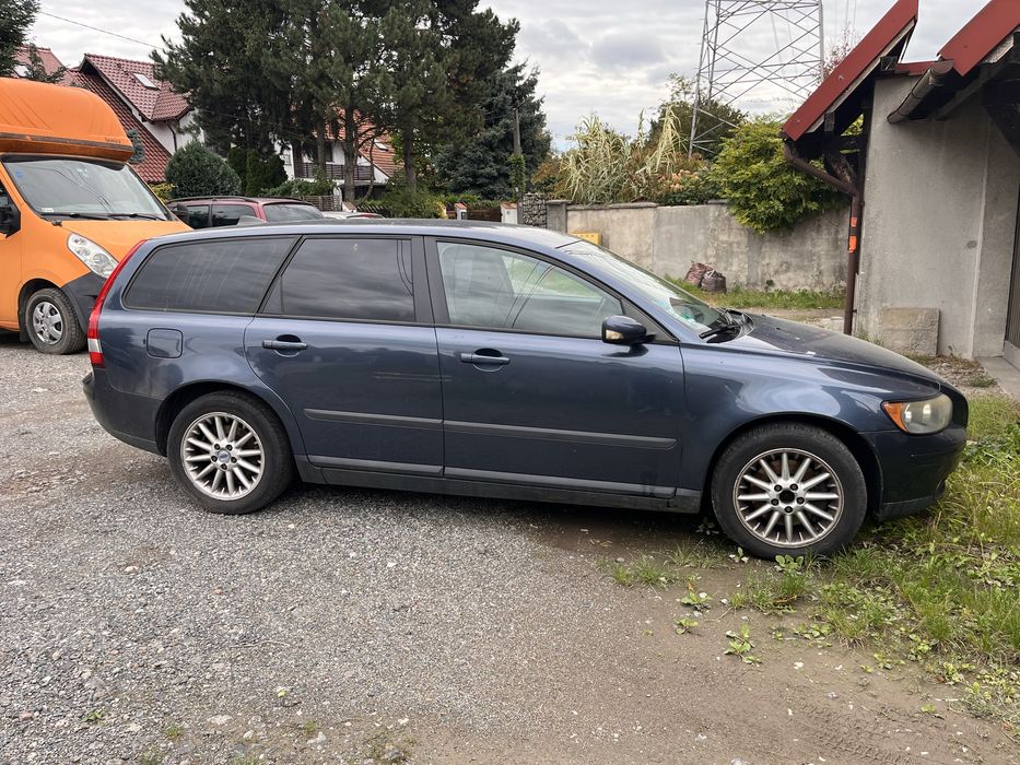 Volvo V50 2.0 136km uszkodzony
