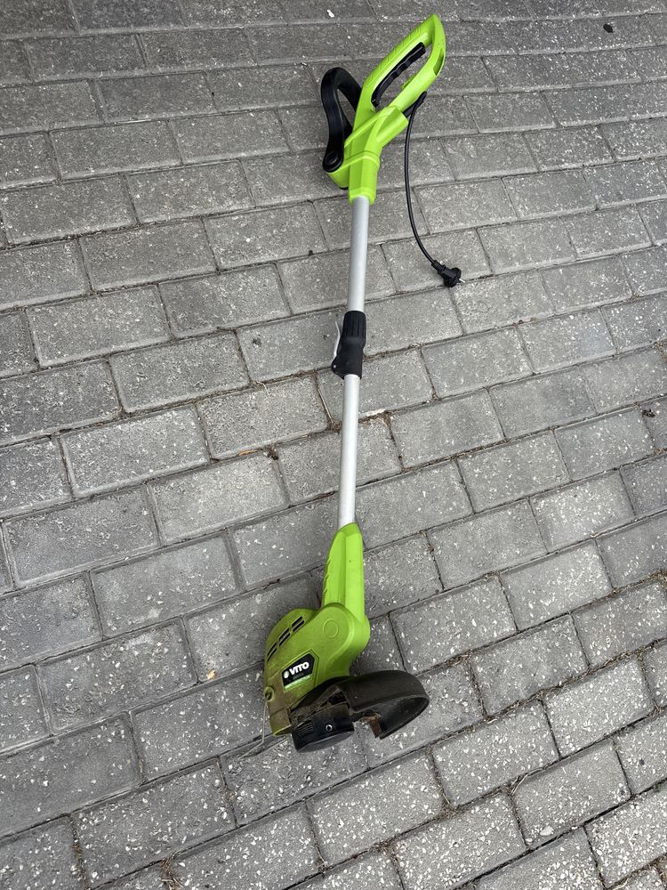 Cortador aparador de relva marca Vito 450W