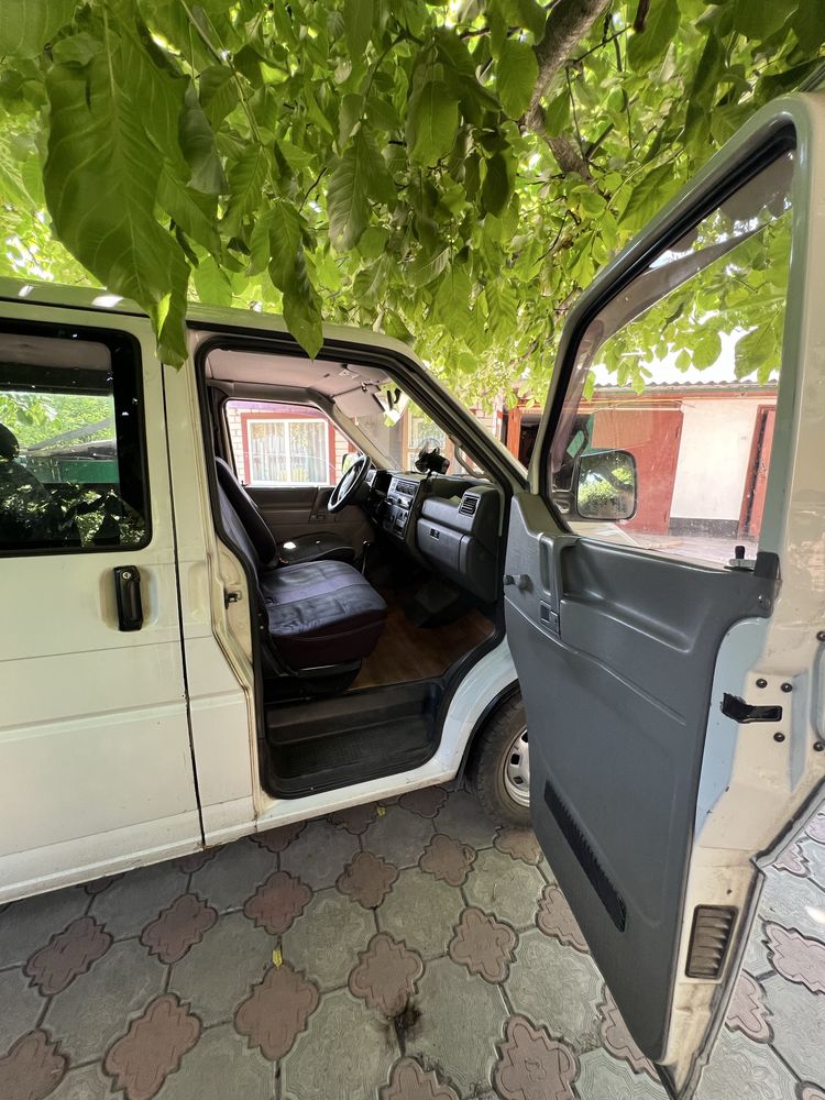 Volksvagen transporter