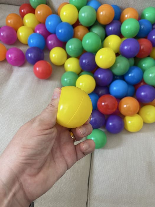 150 Bolas de plástico macio para piscina de bolinhas.