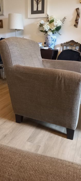 Dois cadeirões - poltronas