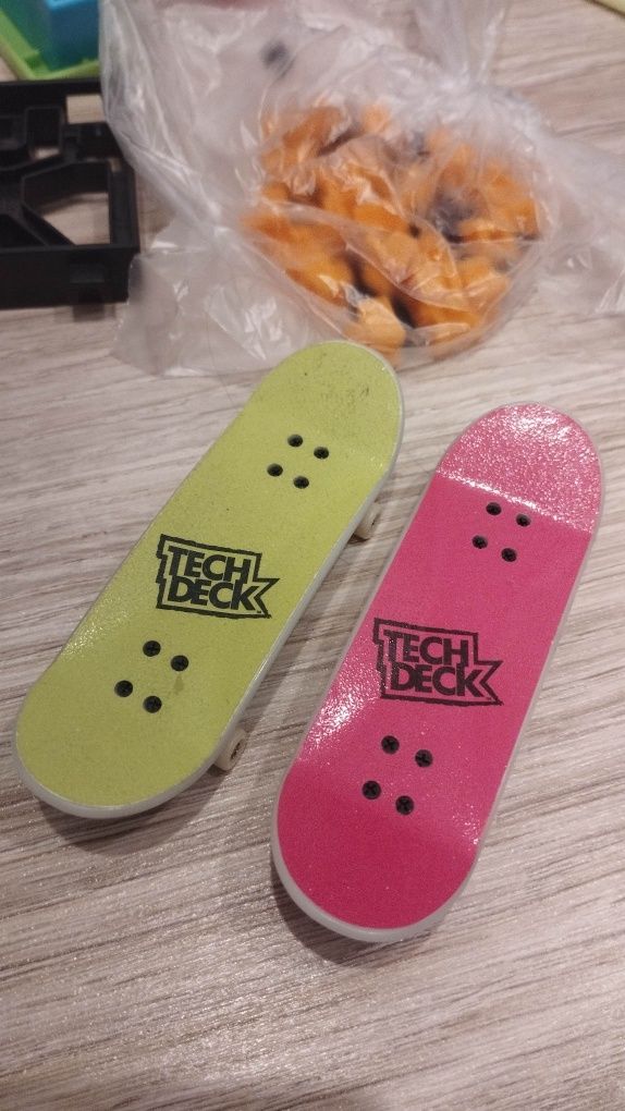 Tech deck zestaw skatepark dwie deskorolki
