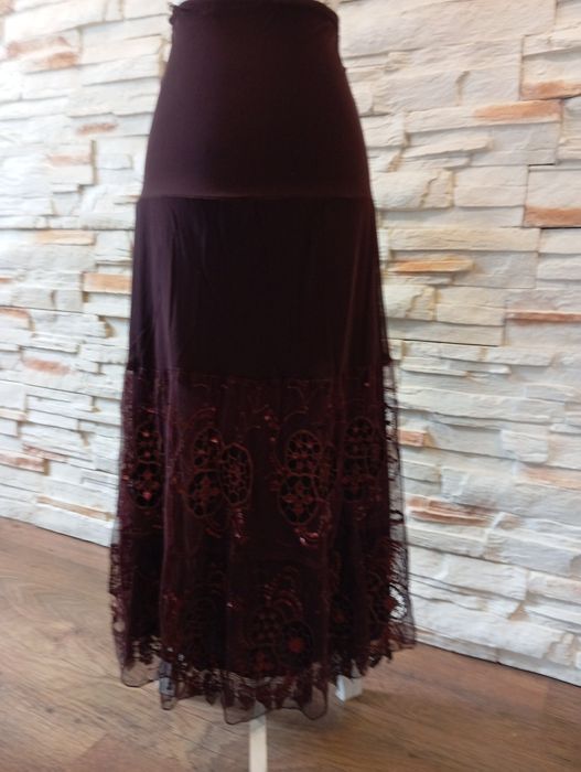 Długa bordowa spódnica z koronką r.L.   W.B.M.