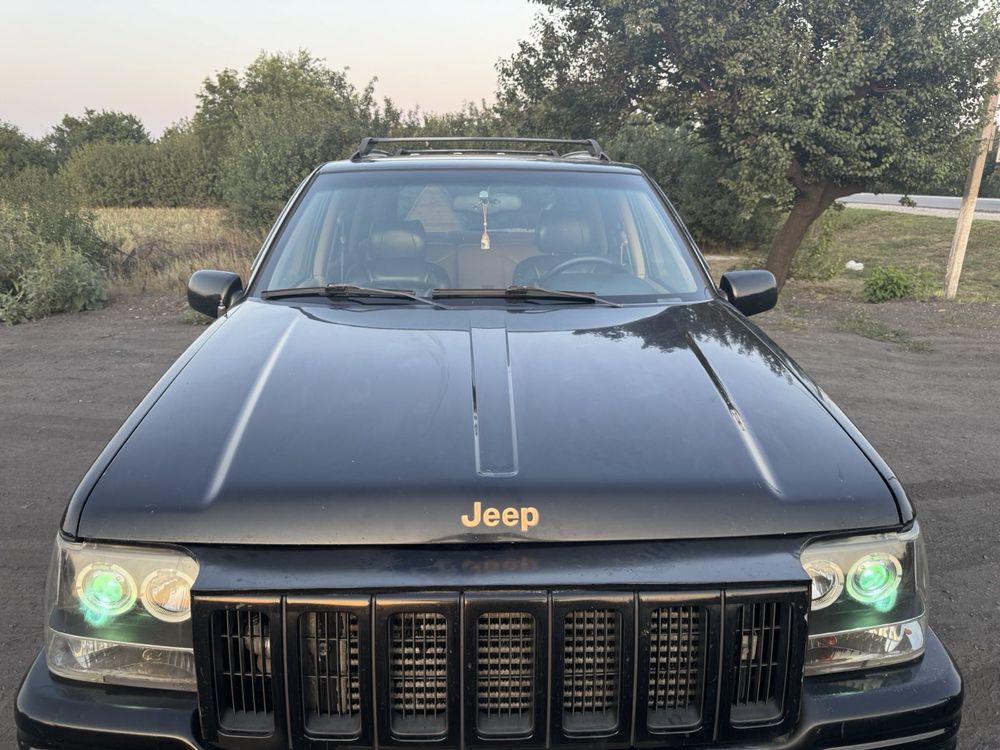 Продам Jeep Grand Cherokee з мотором 3.2 дизель