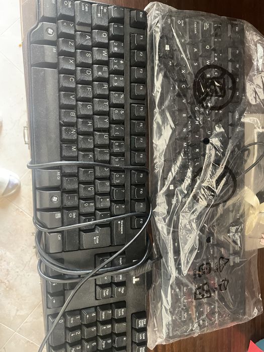 Teclados de escritorio