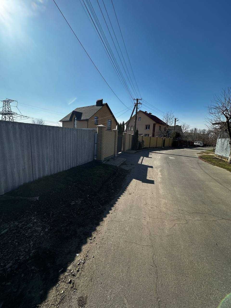 Продаж добротного будинку Південний-Захід ід 32990