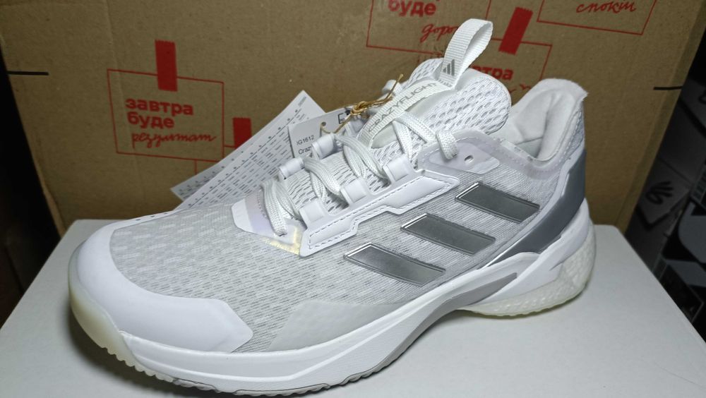 Жіночі кросівки для волейболу і тенісу Adidas CrazyFlight 5 професійні