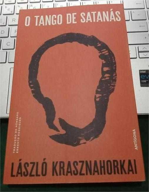 O Tango de Satanás de László Krasznahorkai