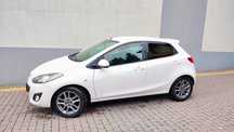 Mazda 2 1,3 benzyna LPG,, biała perła,,